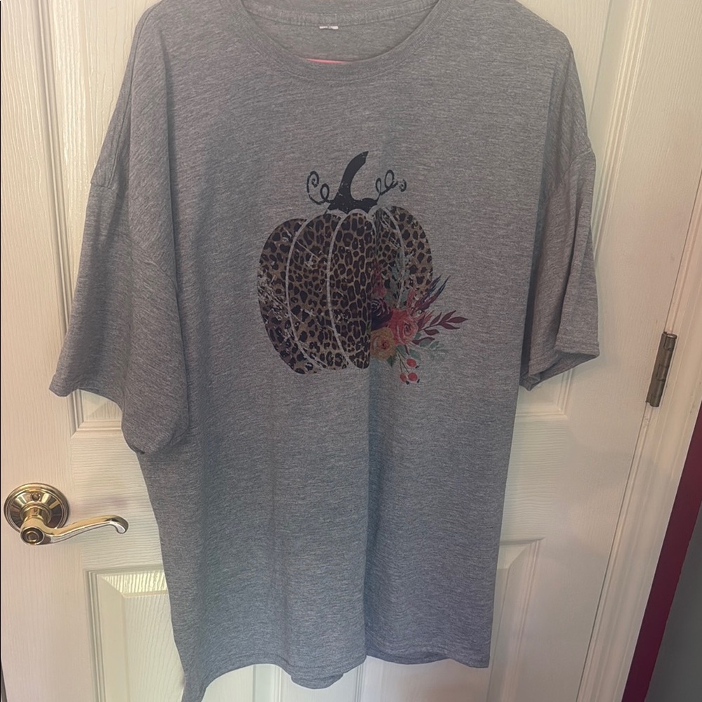 Bella Canvas Gray Pumpkin Graphic Tee